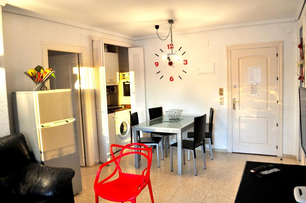 Retiro, 1 Dormitorio By BookinДенія Екстер'єр фото